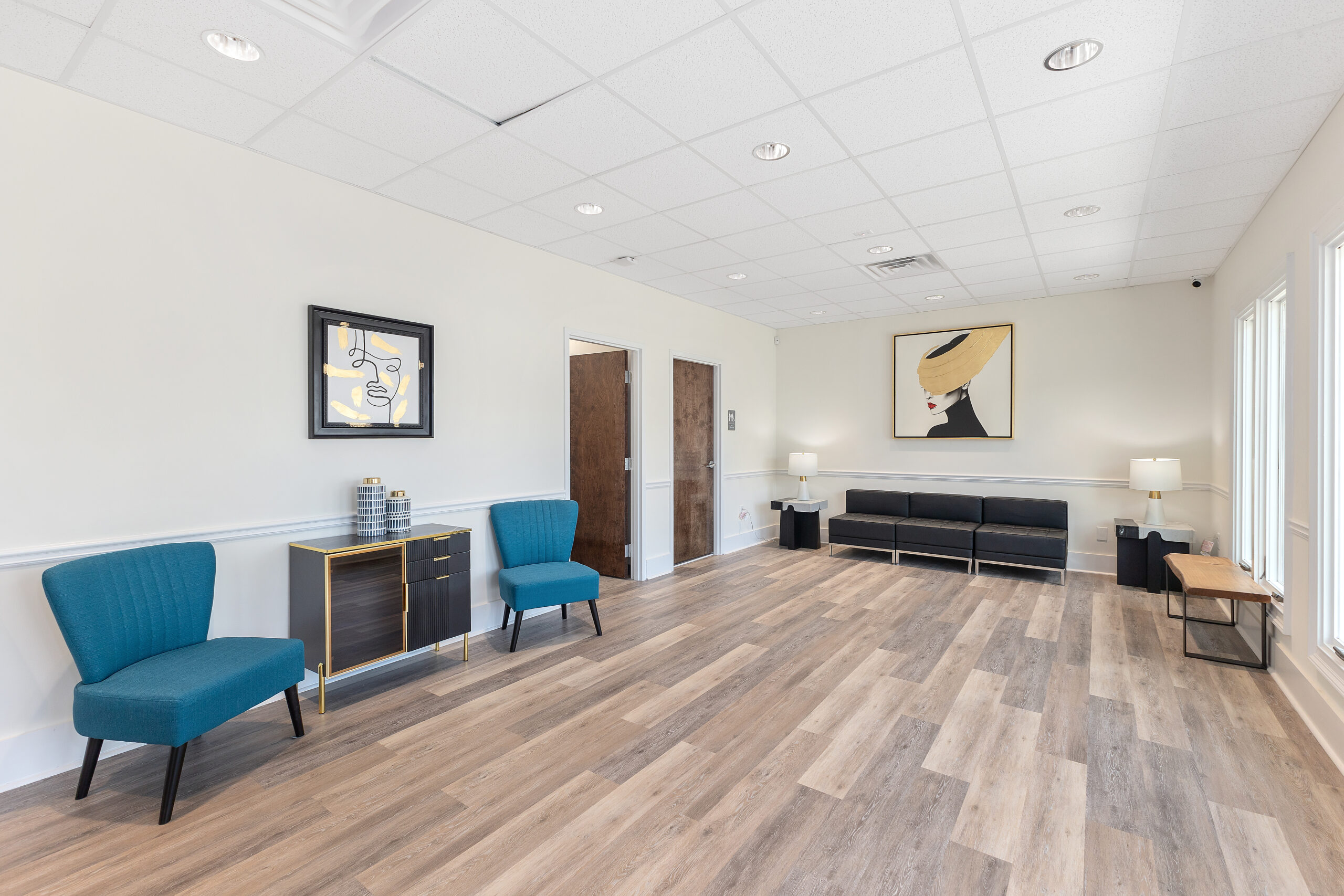 Auburn clinic interior waiting room